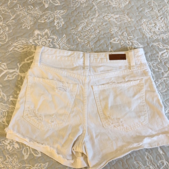 Abercrombie & Fitch White Jean Shorts - Picture 2 of 2